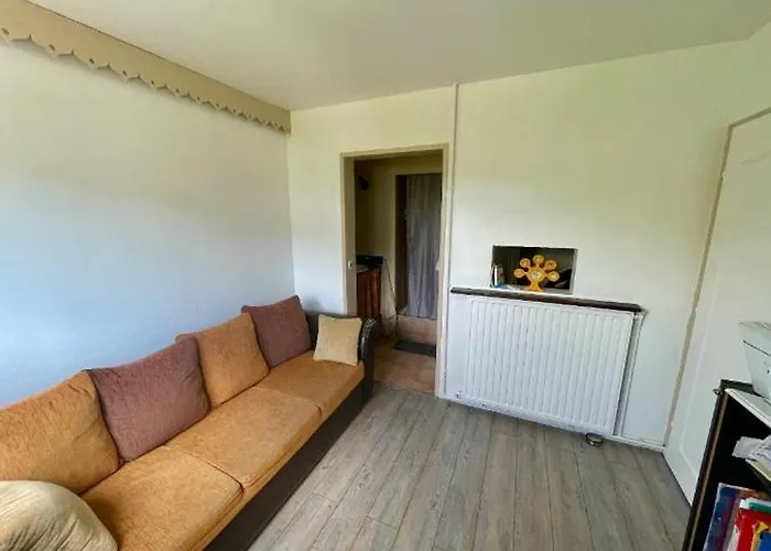 Maison Proche Circuit 24h00 Le Mans Дом отдыха *